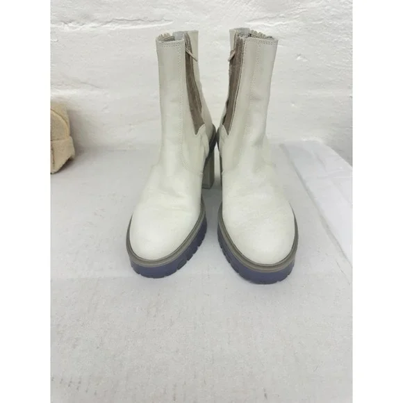 Free People James Chelsea Boots Leather Cushioned Cream Womens EUR 38 US 8 - Picture 3 of 7